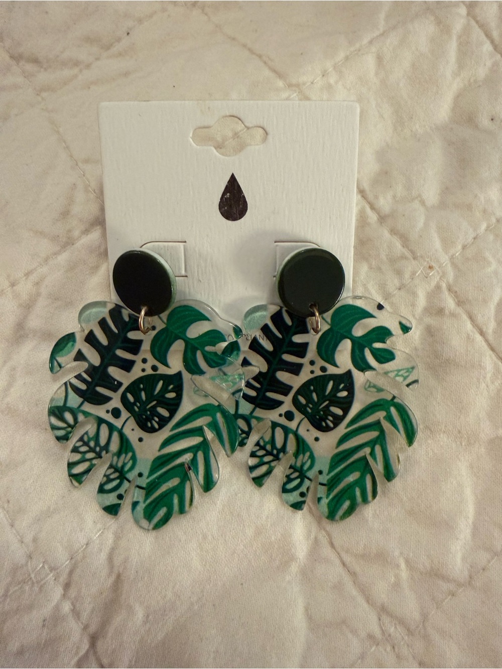 Green Leaf Acrylic Dangle Earrings - Women Accessories